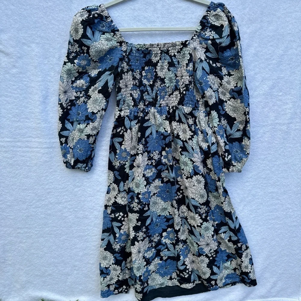 J. Crew Blue and White Floral Long Sleeve Dress size SP